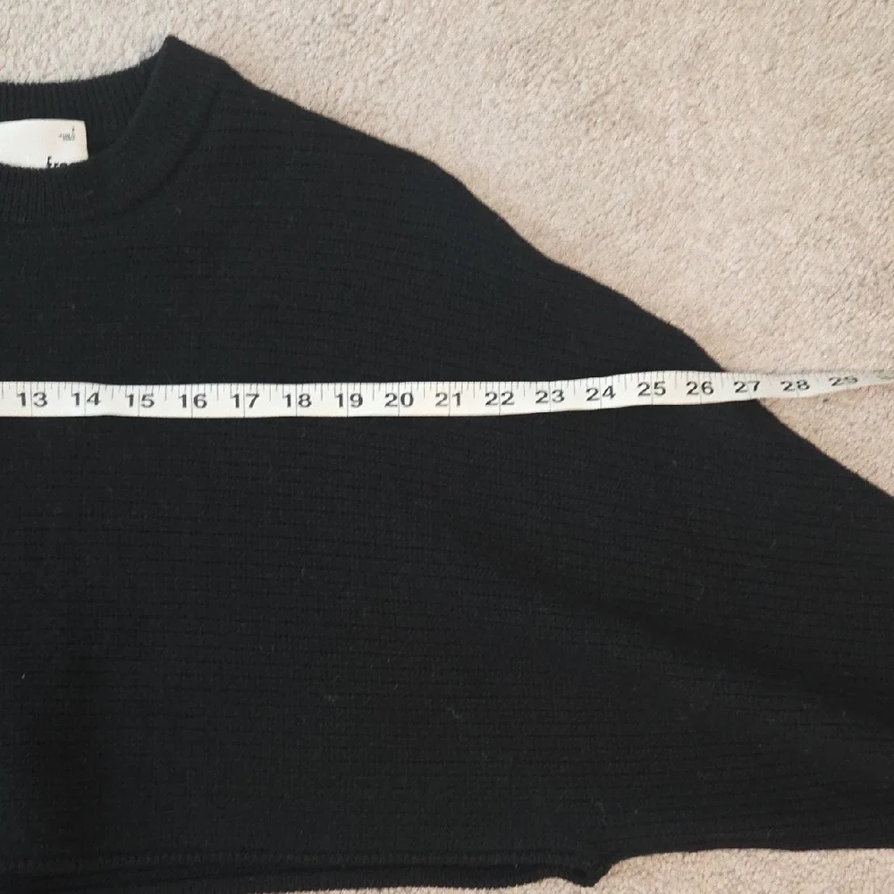 Wilfred Free Aritzia Black Cropped Sweater - Picture 10 of 13